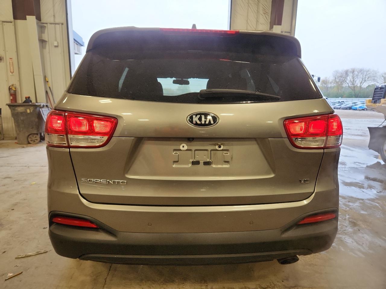 2017 Kia Sorento Lx VIN: 5XYPGDA5XHG321299 Lot: 82328895