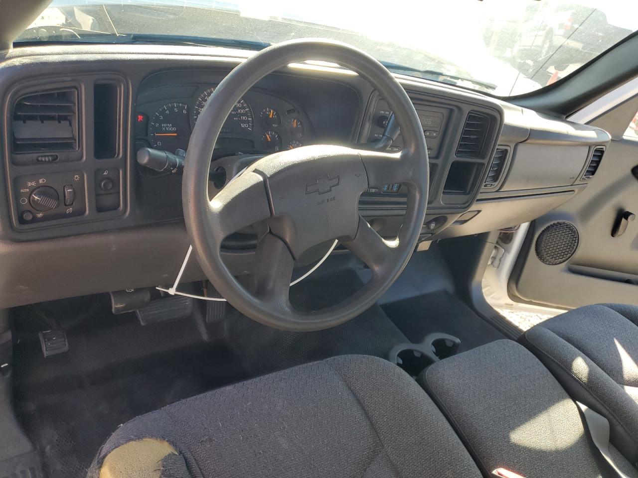 2005 Chevrolet Silverado C1500 VIN: 1GCEC14X95Z232173 Lot: 85350705