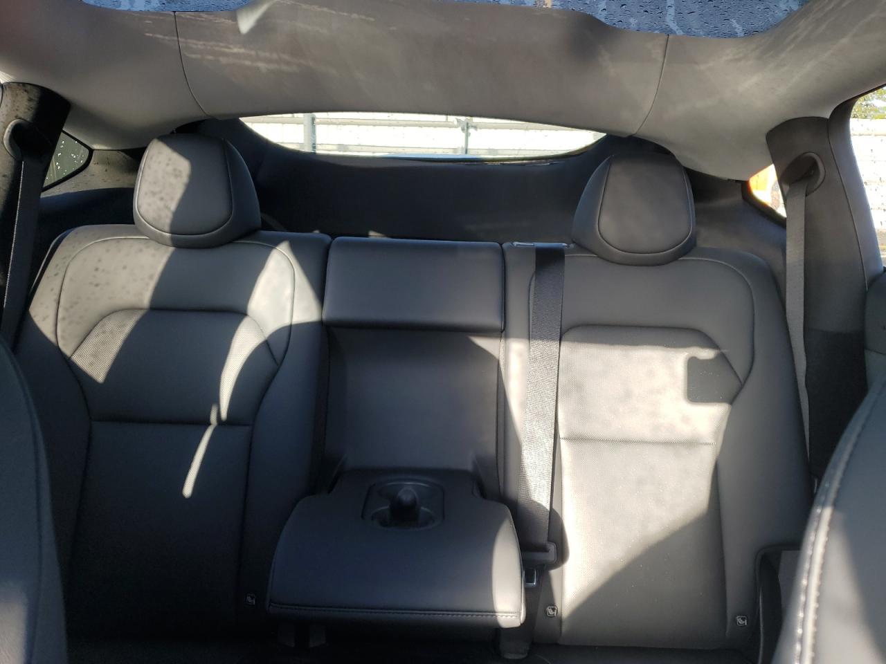 2026 Tesla Model Y VIN: 7SAYGDEE4TA458639 Lot: 82585665