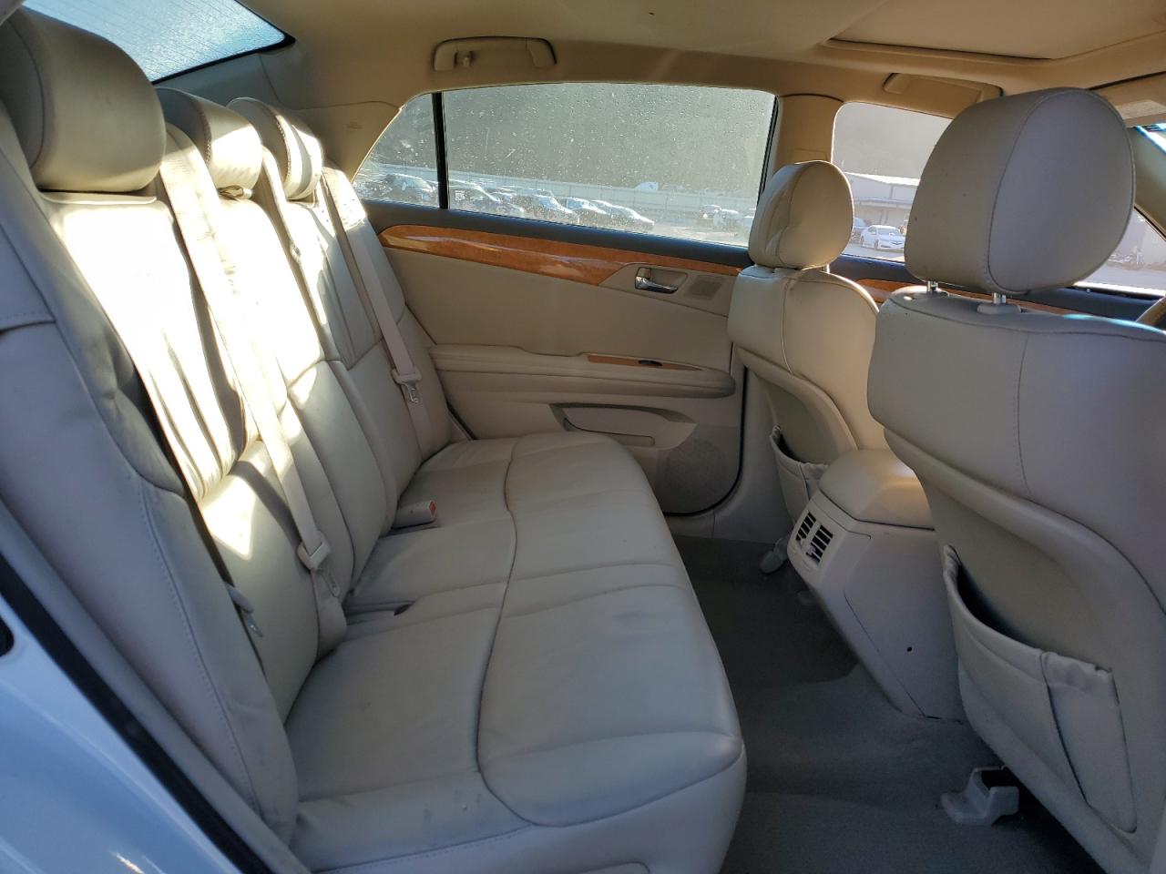 2005 Toyota Avalon Xl VIN: 4T1BK36B95U011099 Lot: 90234565