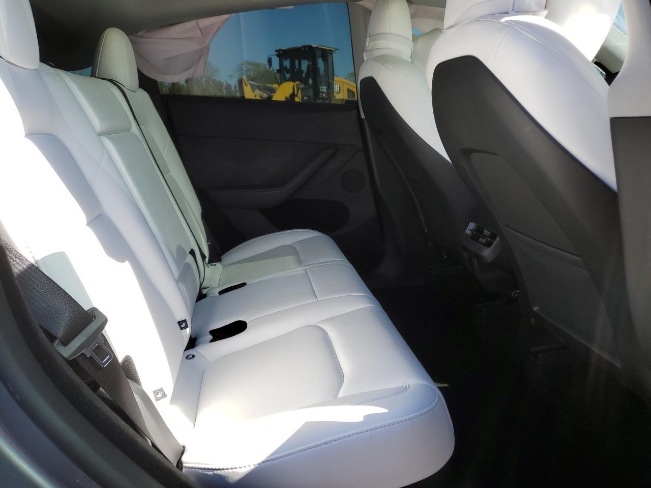 2024 Tesla Model Y VIN: 7SAYGDEF9RA317728 Lot: 85149345