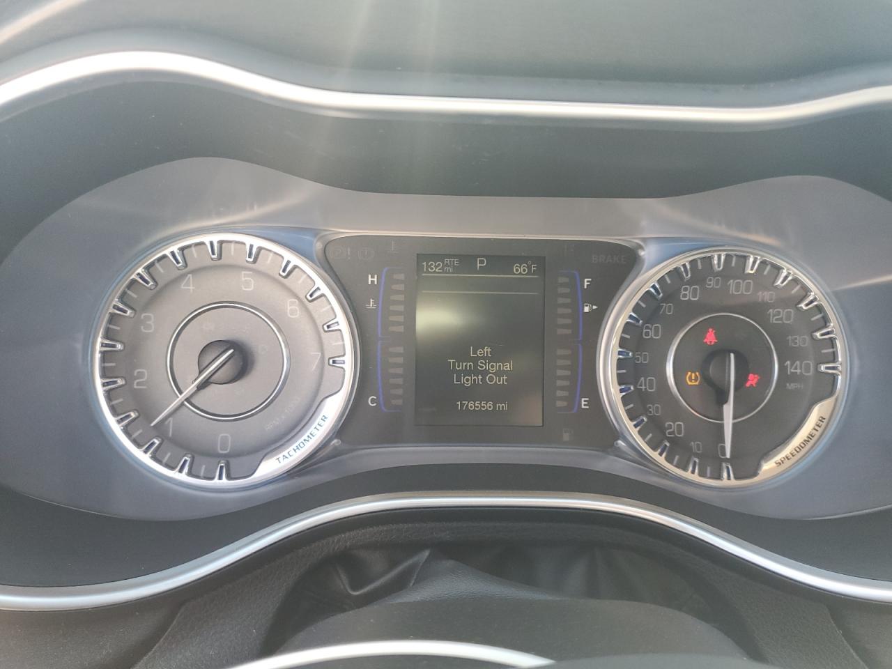 2017 Chrysler 200 Limited VIN: 1C3CCCAB5HN502401 Lot: 85873315