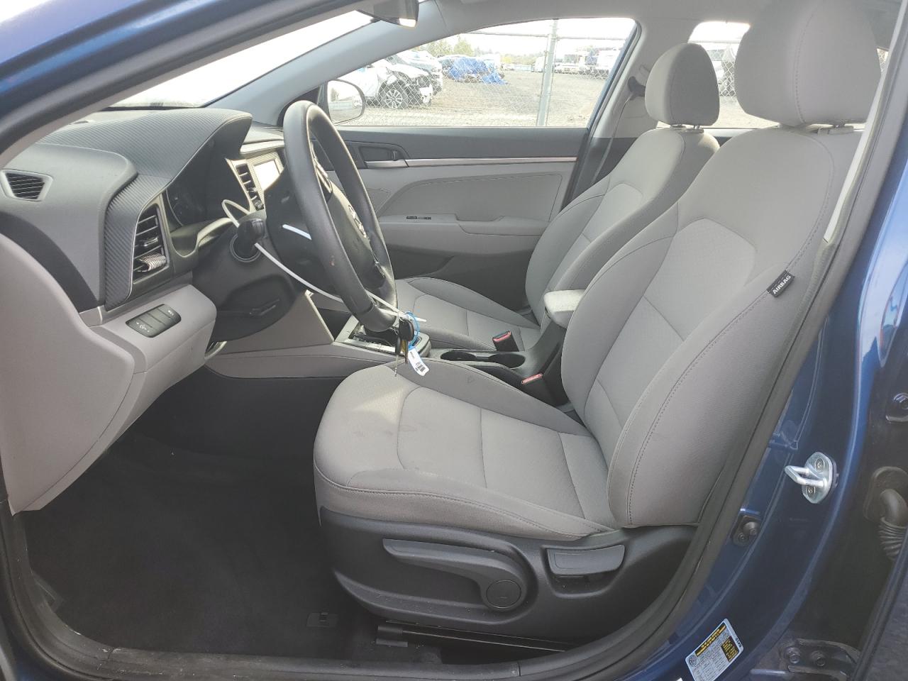 2019 Hyundai Elantra Se VIN: 5NPD74LF7KH472089 Lot: 82361335