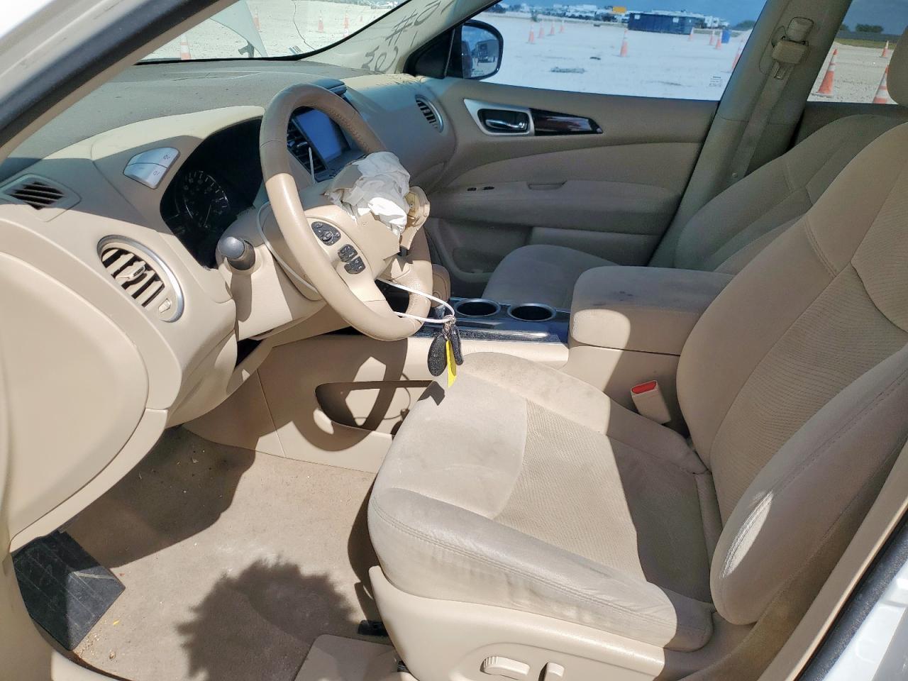 2014 Nissan Pathfinder S VIN: 5N1AR2MN3EC712810 Lot: 85587165