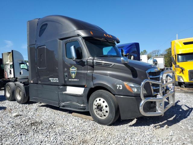 2018 Freightliner Cascadia 126 Semi Truck
