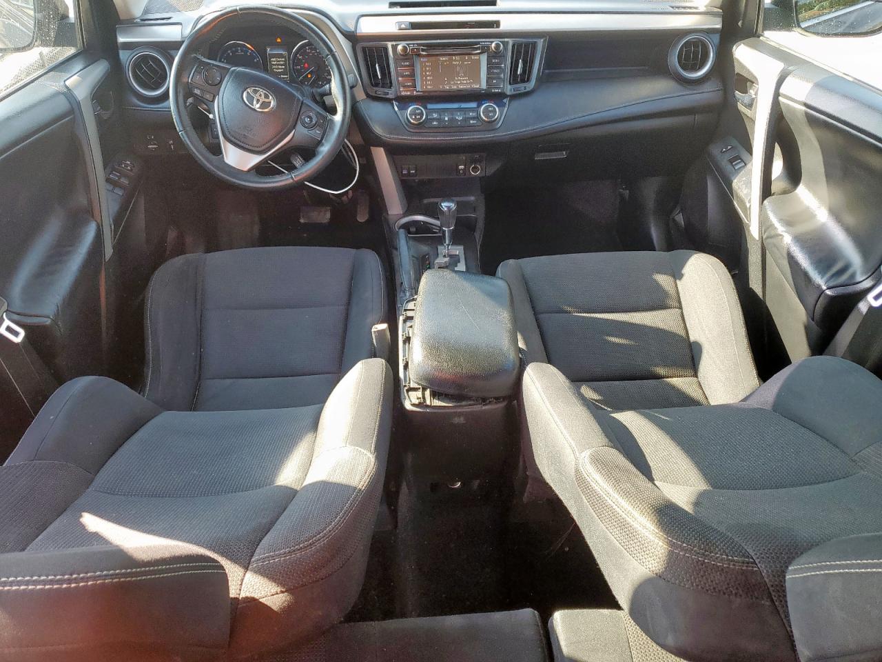 2016 Toyota Rav4 Xle VIN: 2T3RFREVXGW505242 Lot: 84241195