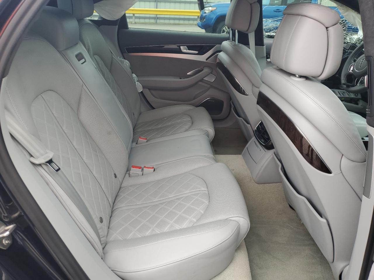 2016 Audi S8 Plus Quattro VIN: WUAJ5AFD1GN900525 Lot: 90140685