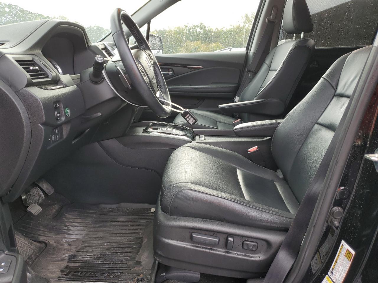 2016 Honda Pilot Touring VIN: 5FNYF5H92GB046958 Lot: 82351275