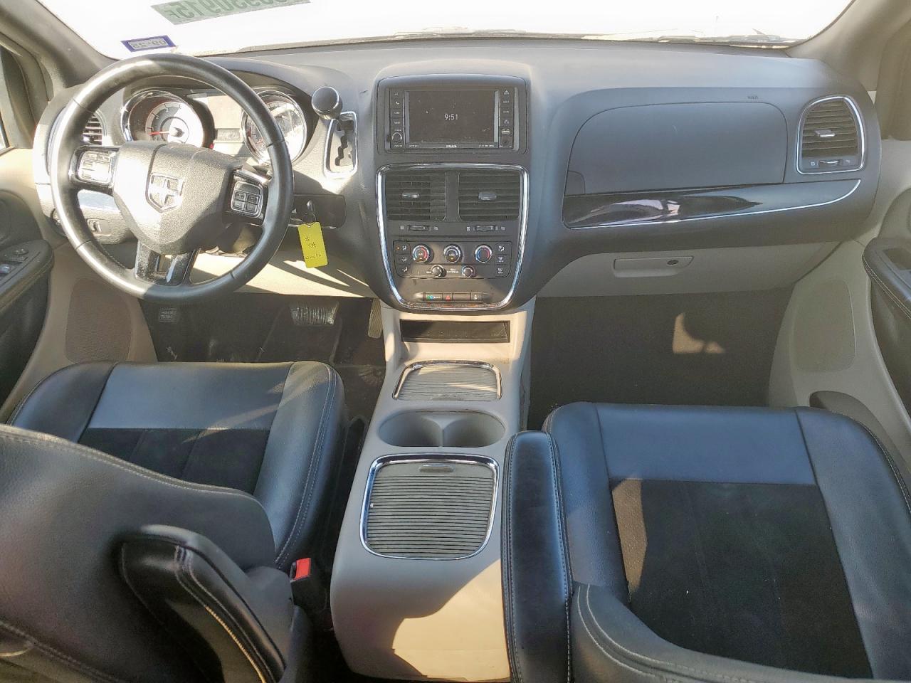 2018 Dodge Grand Caravan Sxt VIN: 2C4RDGCG1JR238783 Lot: 85930915