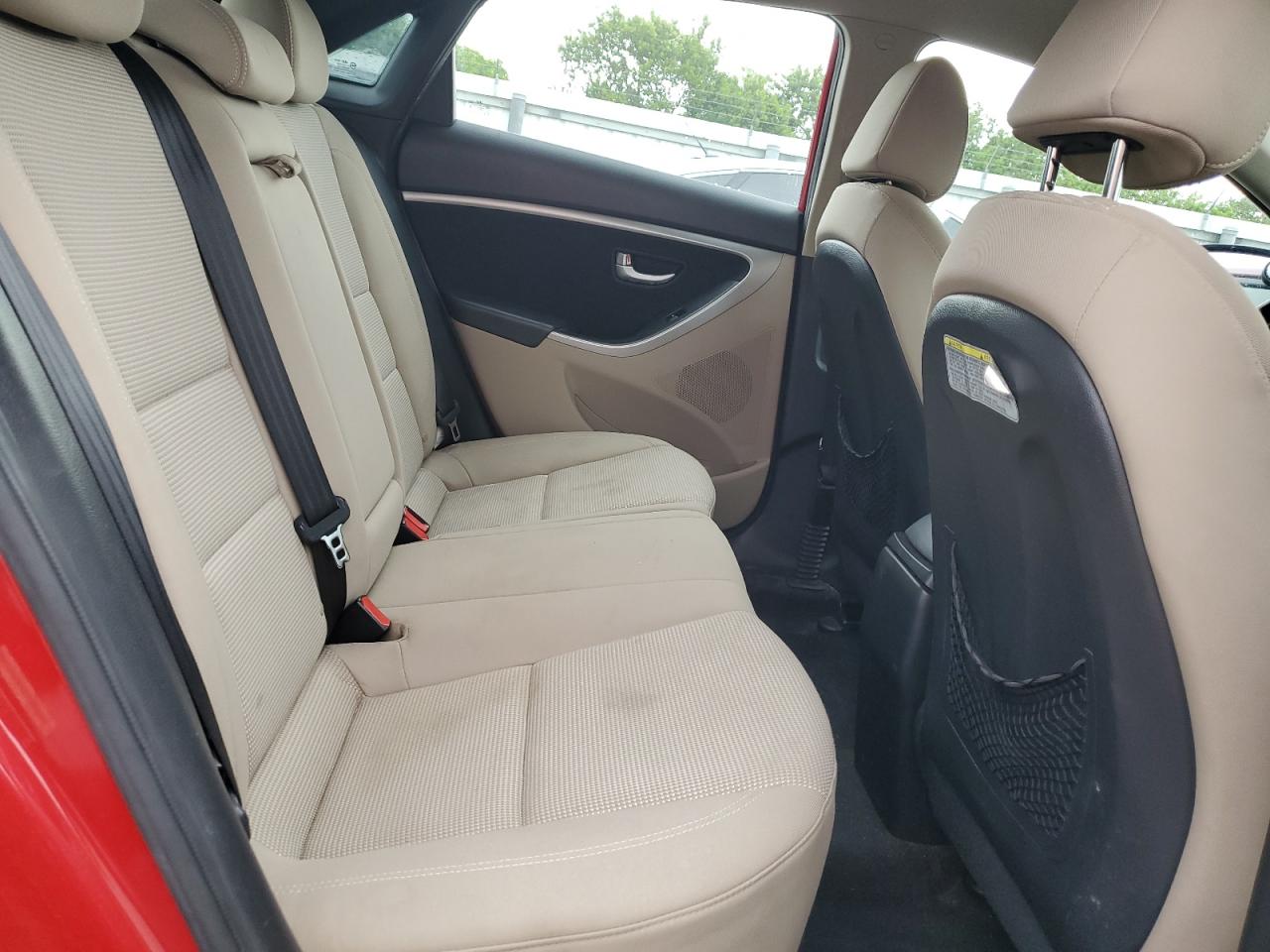 2013 Hyundai Elantra Gt VIN: KMHD35LE4DU130662 Lot: 82388945