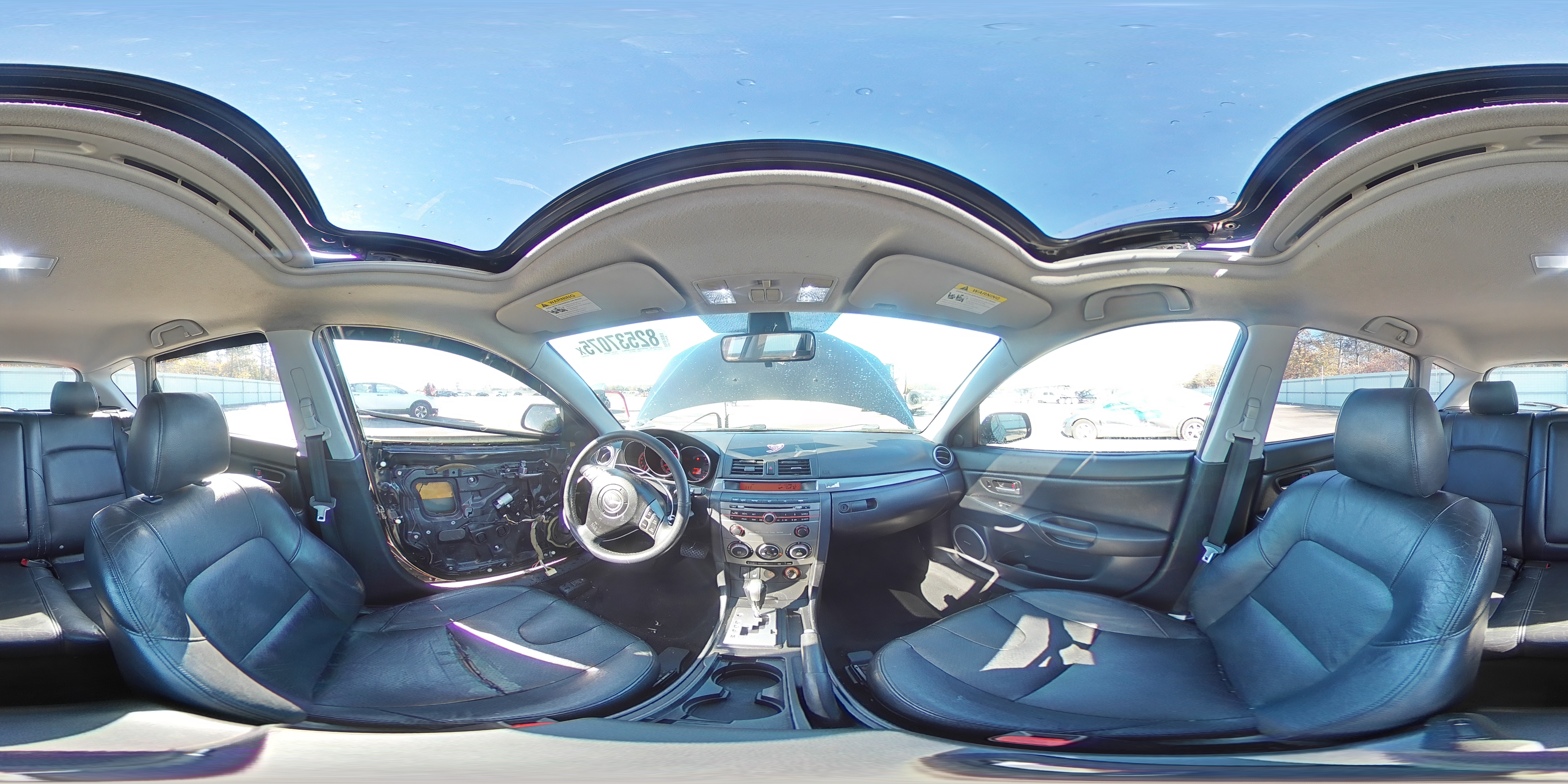 2007 Mazda 3 Hatchback VIN: JM1BK344571672125 Lot: 82537075