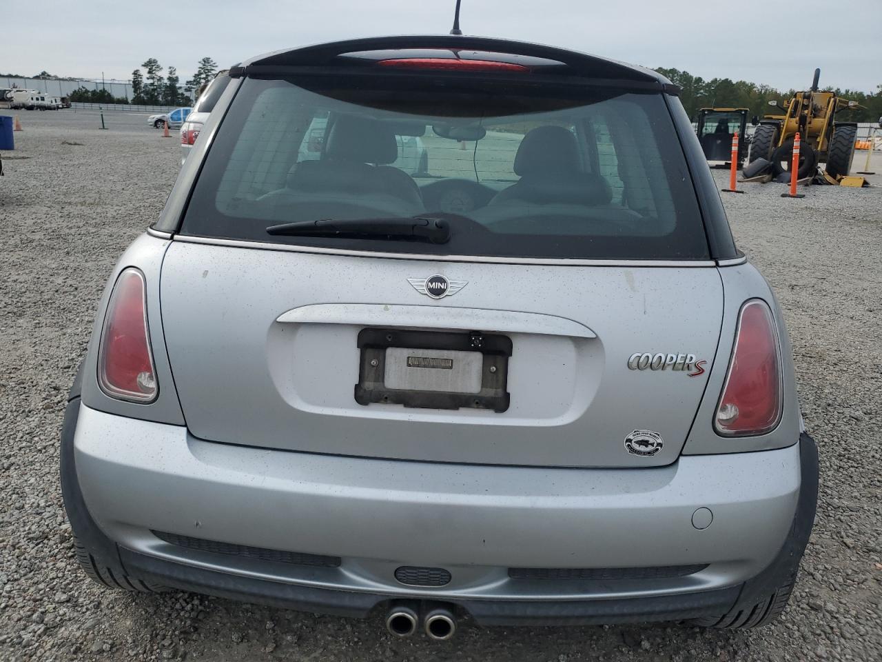 2005 Mini Cooper S VIN: WMWRE33535TL14309 Lot: 86205445