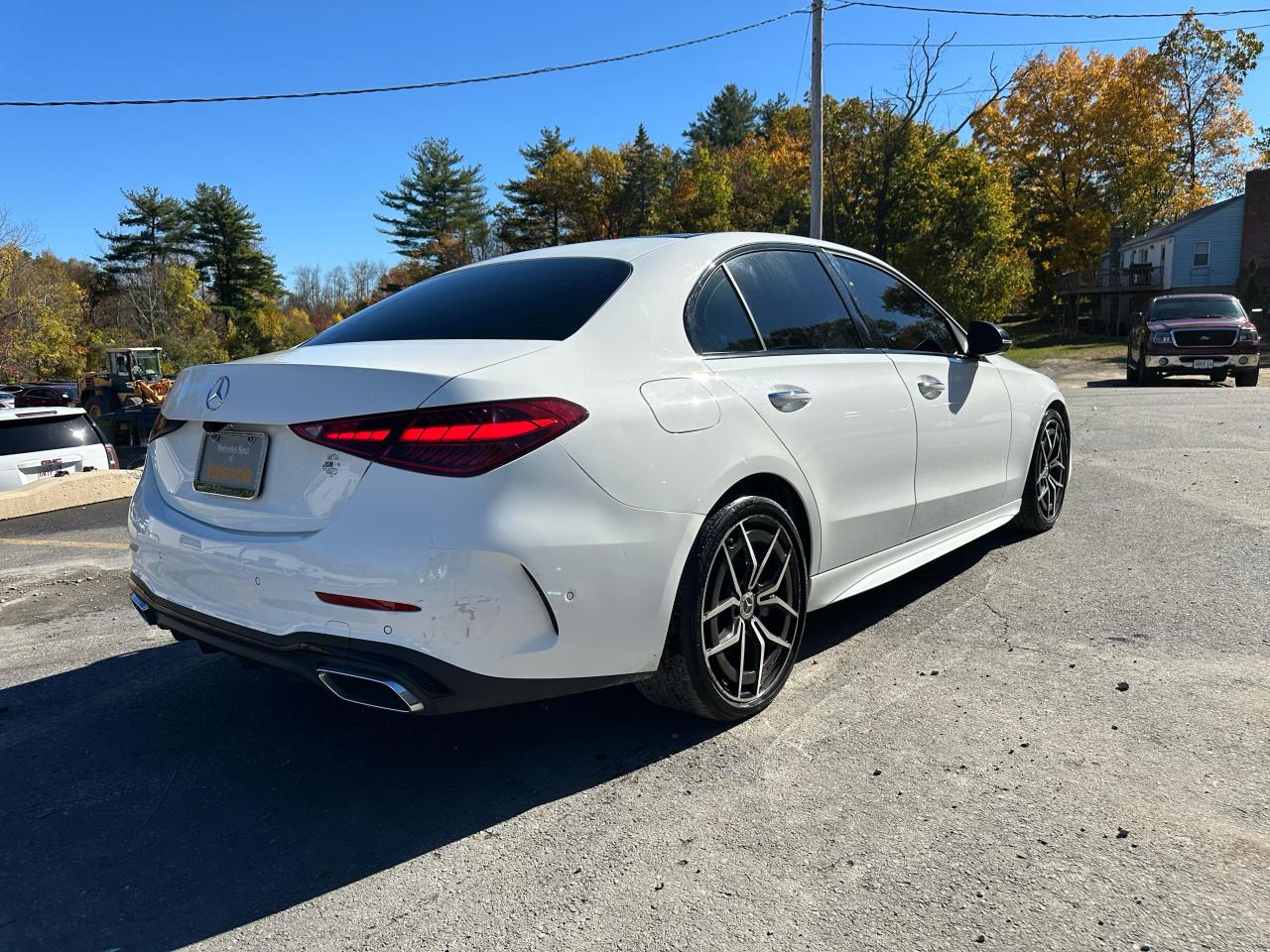 Фото: W1KAF4GB6PR073936