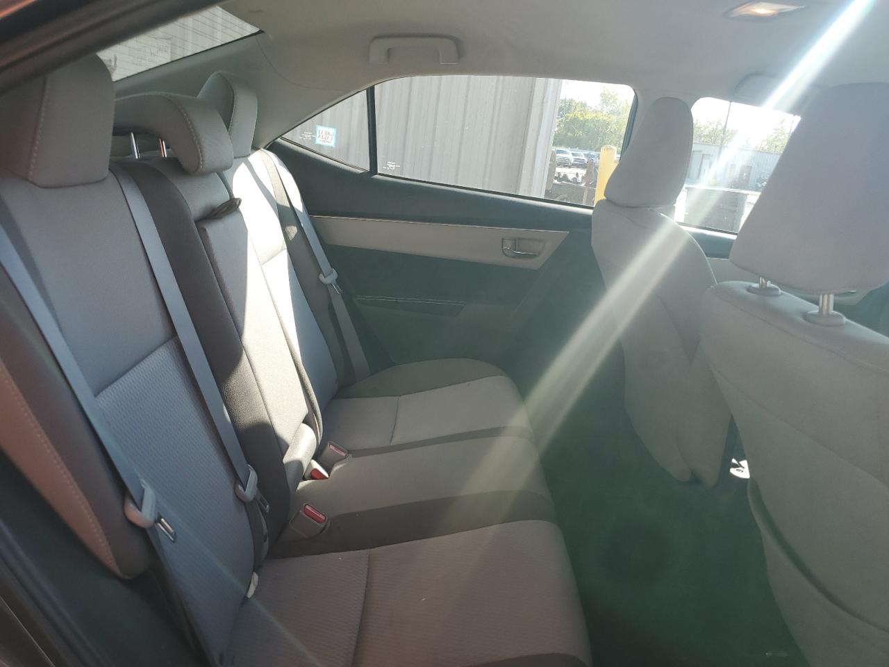 2017 Toyota Corolla Le Eco VIN: 2T1BPRHE3HC795118 Lot: 85101025