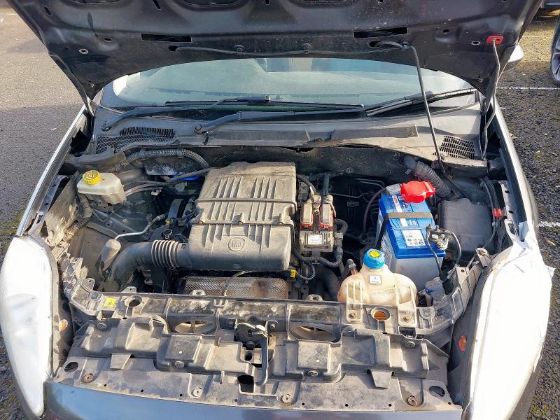 2010 FIAT GRANDE PUNTO 1.4 DYNAMIC 5DR