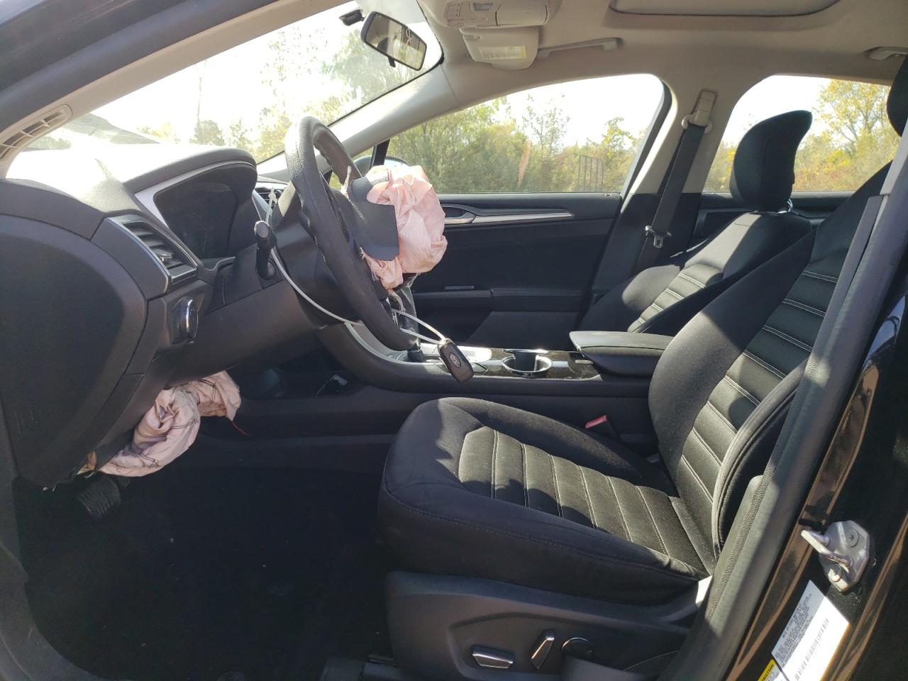 2014 Ford Fusion Se VIN: 3FA6P0HD8ER388072 Lot: 84970095