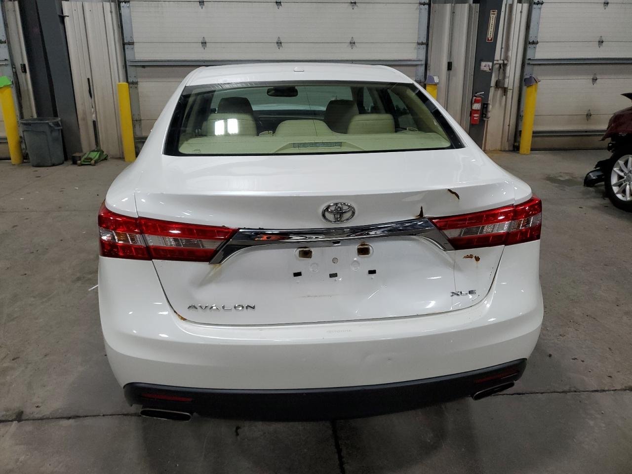 2015 Toyota Avalon Xle VIN: 4T1BK1EB7FU178164 Lot: 85409525