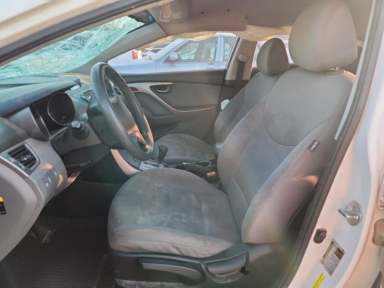 2013 Hyundai Elantra Gls VIN: 5NPDH4AE1DH425411 Lot: 86216625