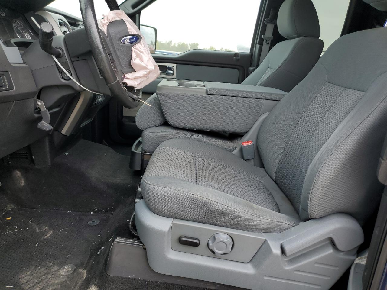 2011 Ford F150 Super Cab VIN: 1FTFX1EF2BFA20260 Lot: 85543305