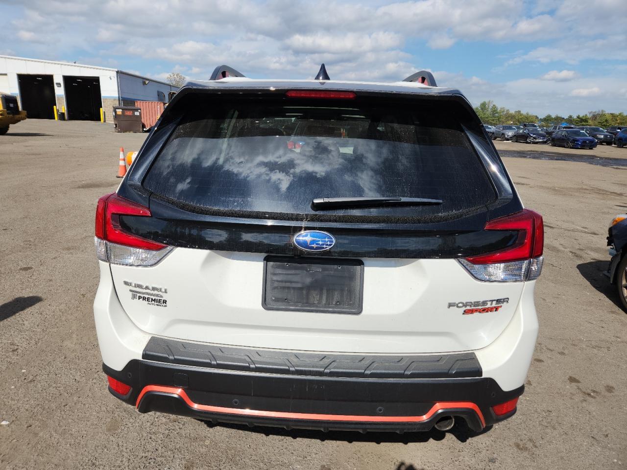 2024 Subaru Forester Sport VIN: JF2SKAGC7RH417415 Lot: 84940365