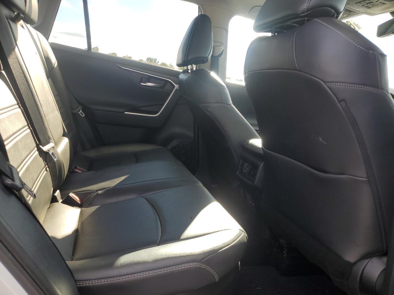 2020 Toyota Rav4 Limited VIN: 2T3DWRFV7LW065581 Lot: 89561855