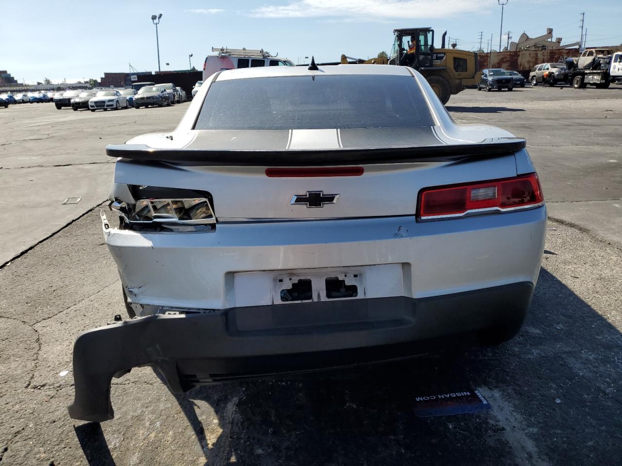 2015 Chevrolet Camaro Ls VIN: 2G1FB1E31F9304703 Lot: 84061405