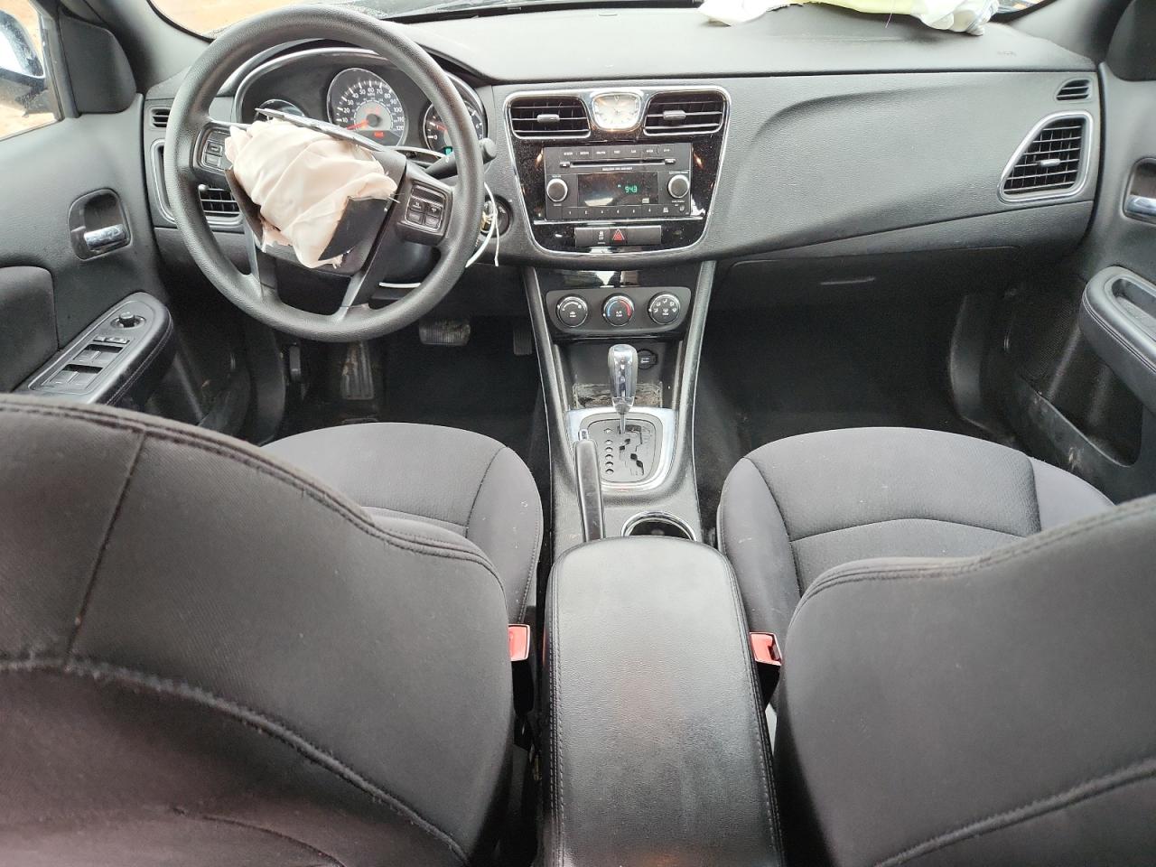 2014 Chrysler 200 Lx VIN: 1C3CCBAB6EN122540 Lot: 90232535