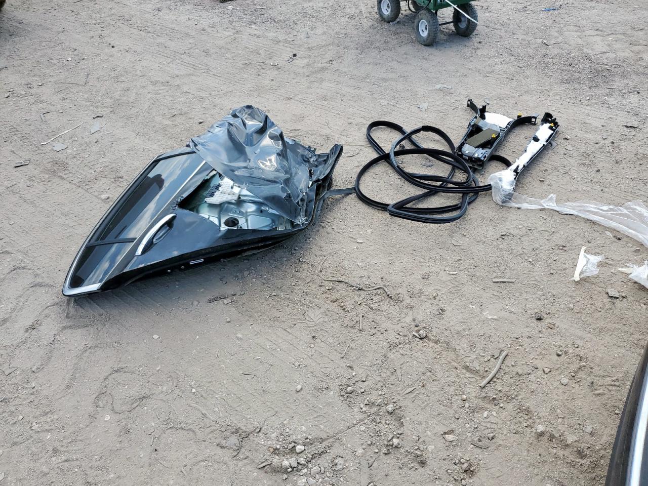 2013 Hyundai Genesis 5.0L VIN: KMHGC4DH3DU220143 Lot: 85481295