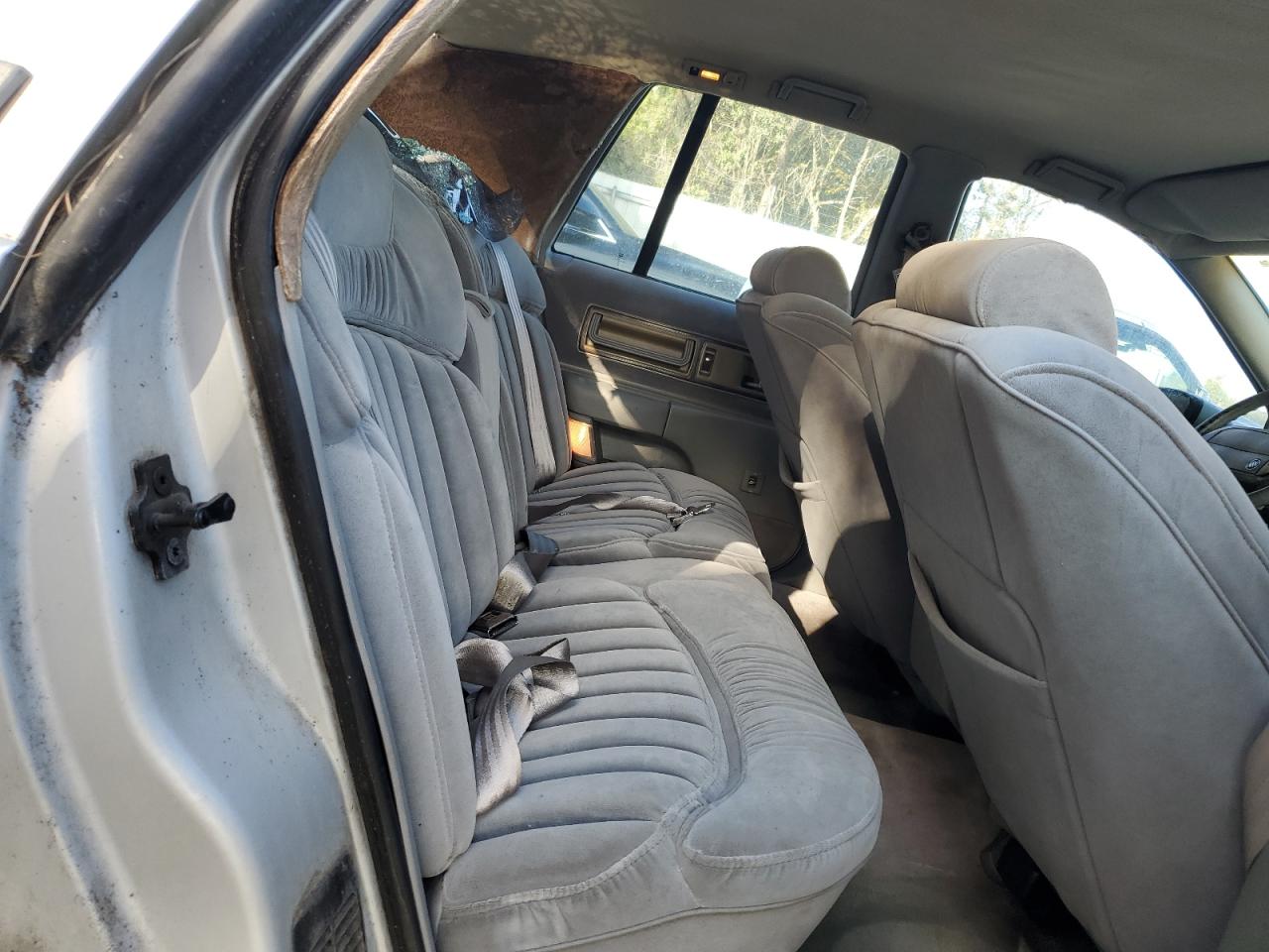 1992 Buick Roadmaster VIN: 1G4BN5377NR453577 Lot: 85686315