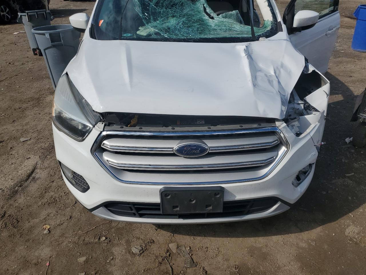 2017 Ford Escape Se VIN: 1FMCU0GD5HUC37450 Lot: 89442225