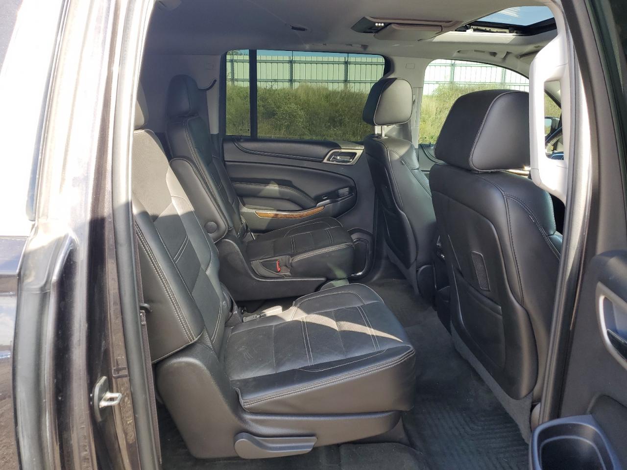 2015 GMC Yukon Xl Denali VIN: 1GKS2JKJ4FR532097 Lot: 82282375