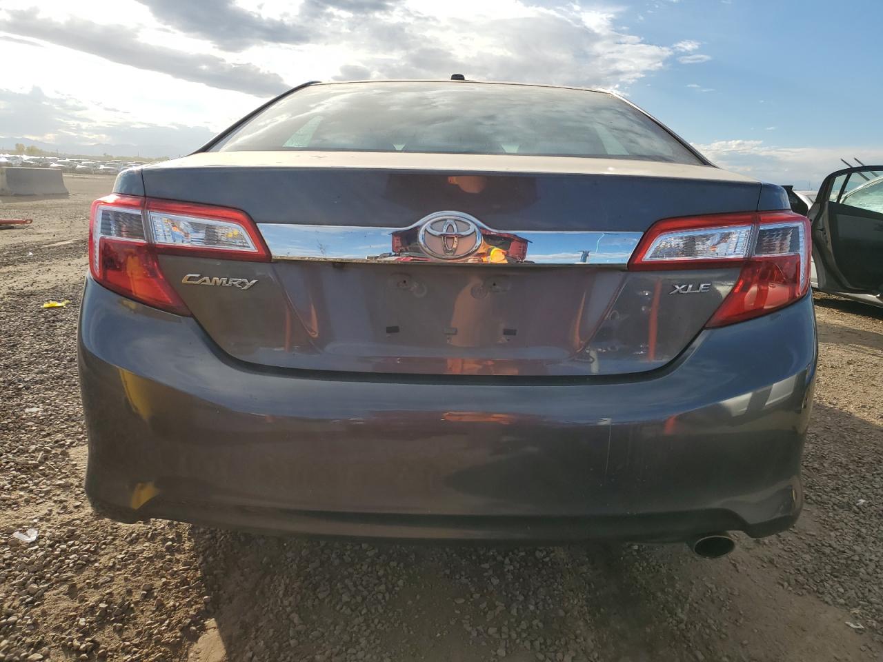 2014 Toyota Camry L VIN: 4T1BF1FK7EU816611 Lot: 85894895