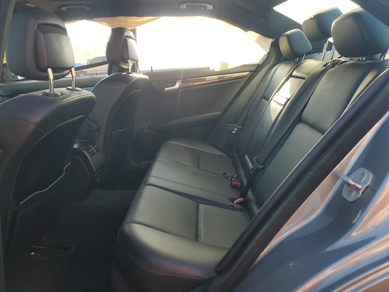 2014 Mercedes-Benz C 250 VIN: WDDGF4HBXEA963294 Lot: 89516375