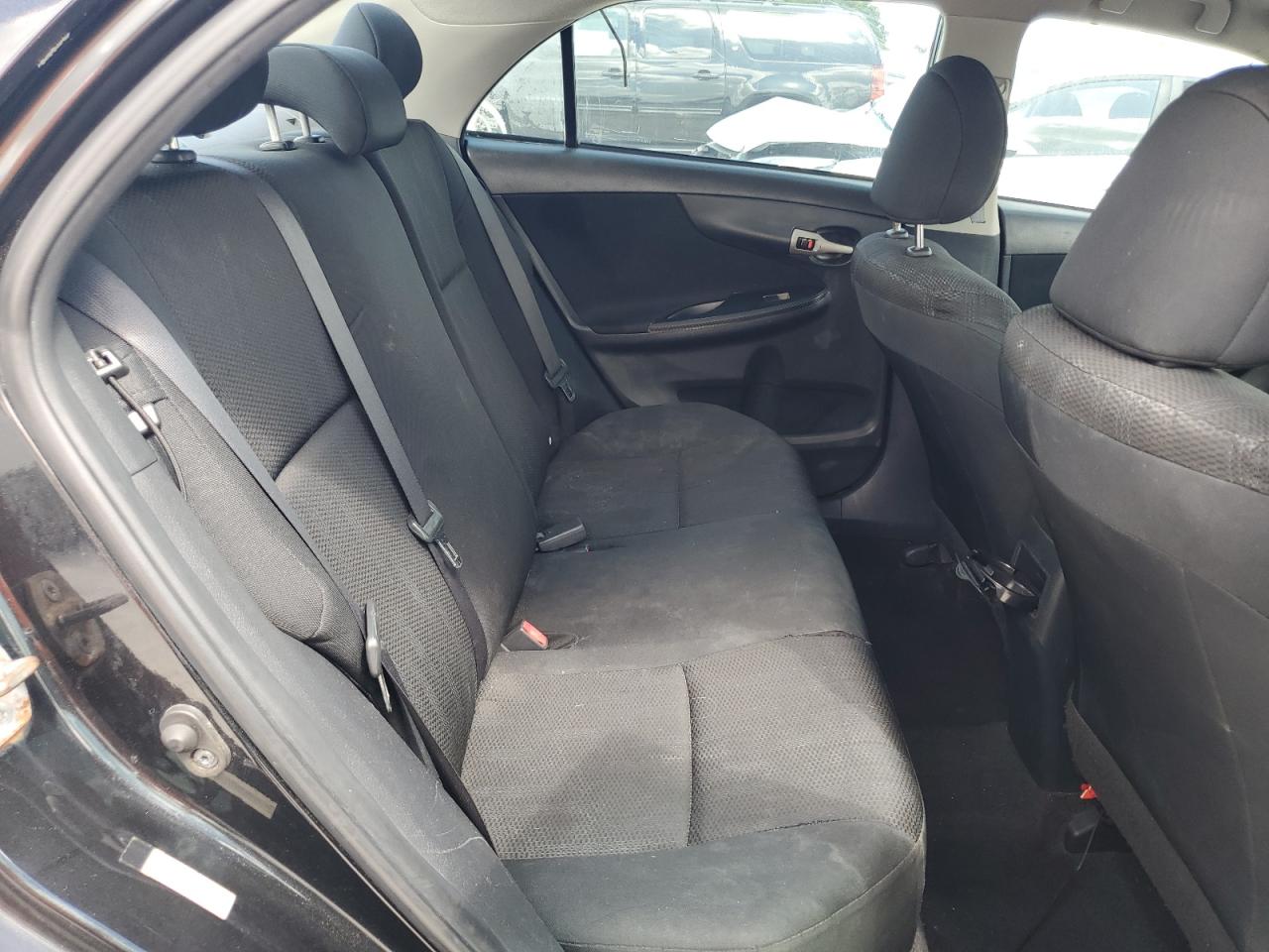 2011 Toyota Corolla Base VIN: 5YFBU4EEXBP002453 Lot: 84273805