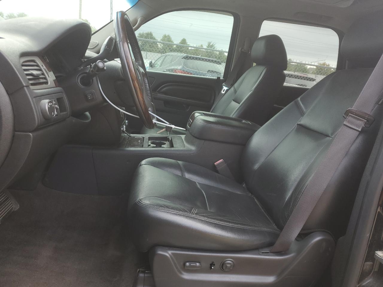 2014 GMC Yukon Denali VIN: 1GKS2EEF7ER110757 Lot: 82423525