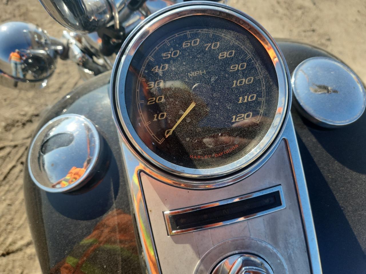 2014 Harley-Davidson Flhr Road King VIN: 1HD1FBM15EB614408 Lot: 90276765