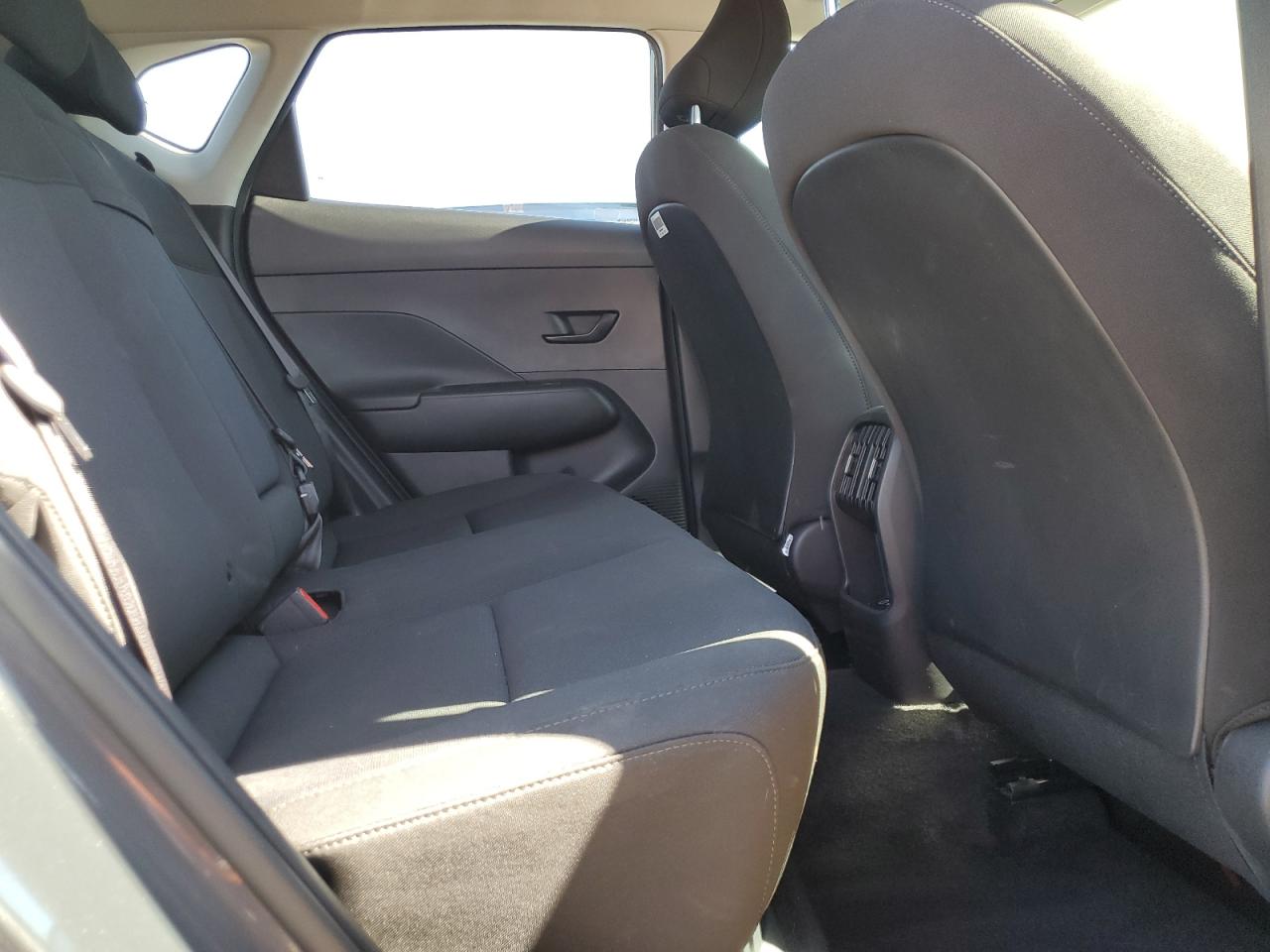 2025 Hyundai Kona Sel VIN: KM8HB3AB1SU211049 Lot: 85685295