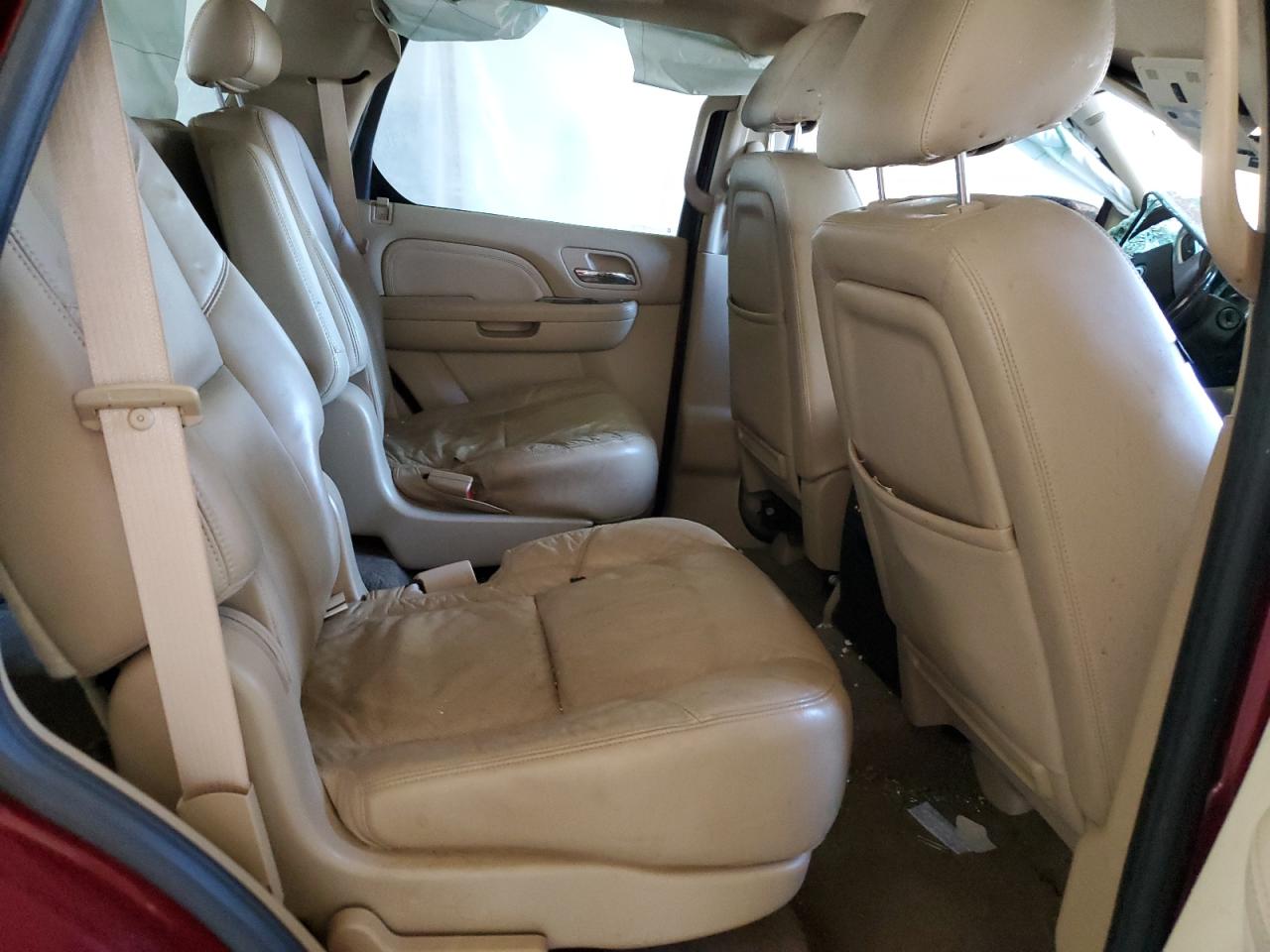 2010 Cadillac Escalade VIN: 1GYUKAEF1AR107757 Lot: 82256305