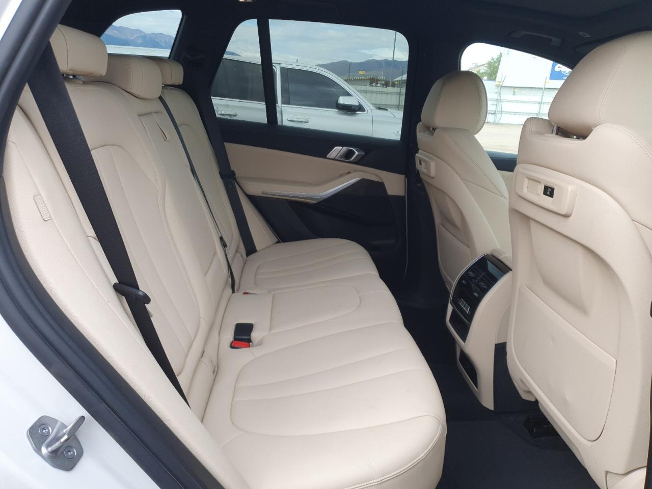 2022 BMW X5 xDrive45E VIN: 5UXTA6C01N9J65792 Lot: 82353025