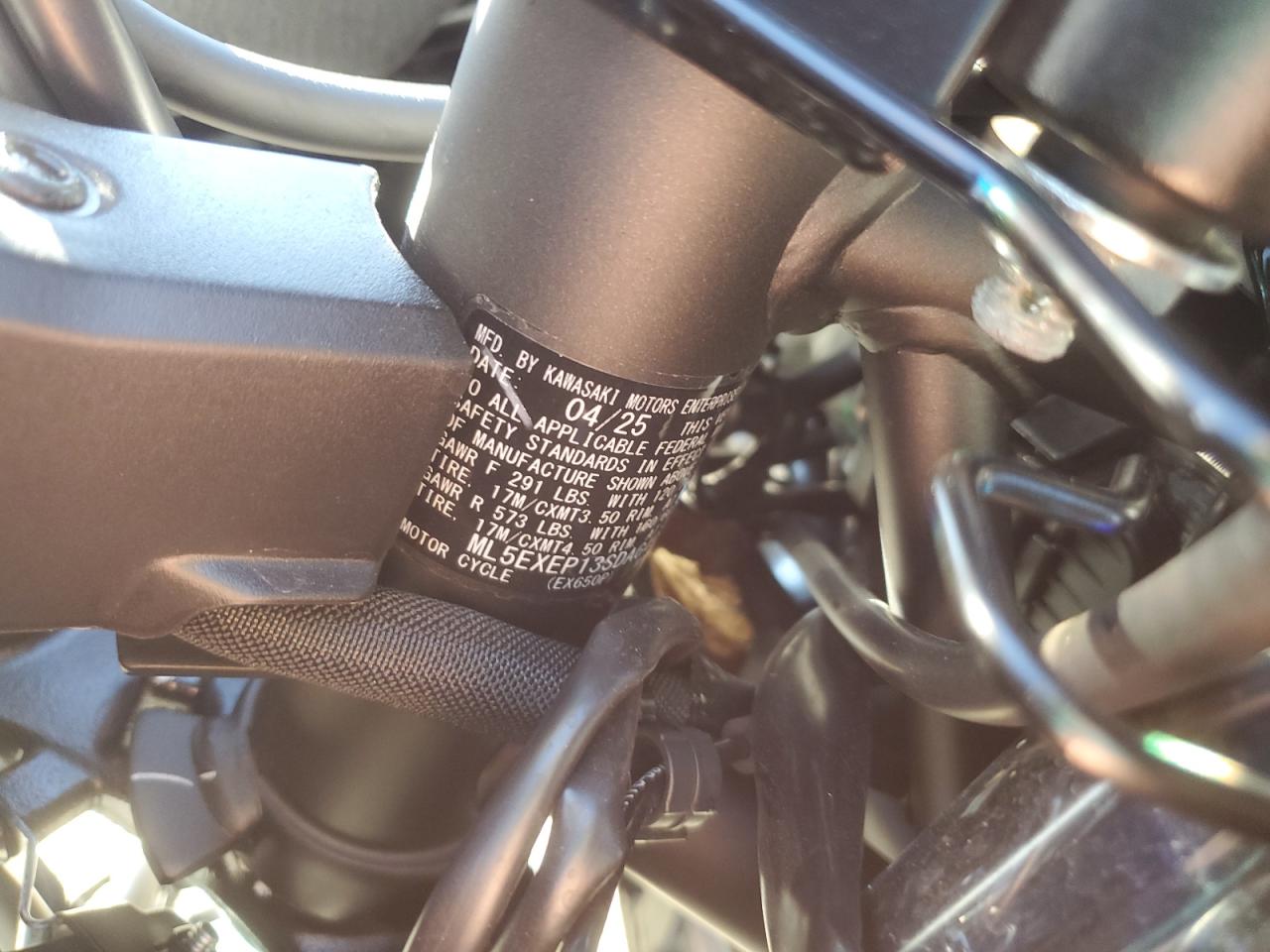 2025 Kawasaki Ex650 P VIN: ML5EXEP13SDAG4972 Lot: 87381465