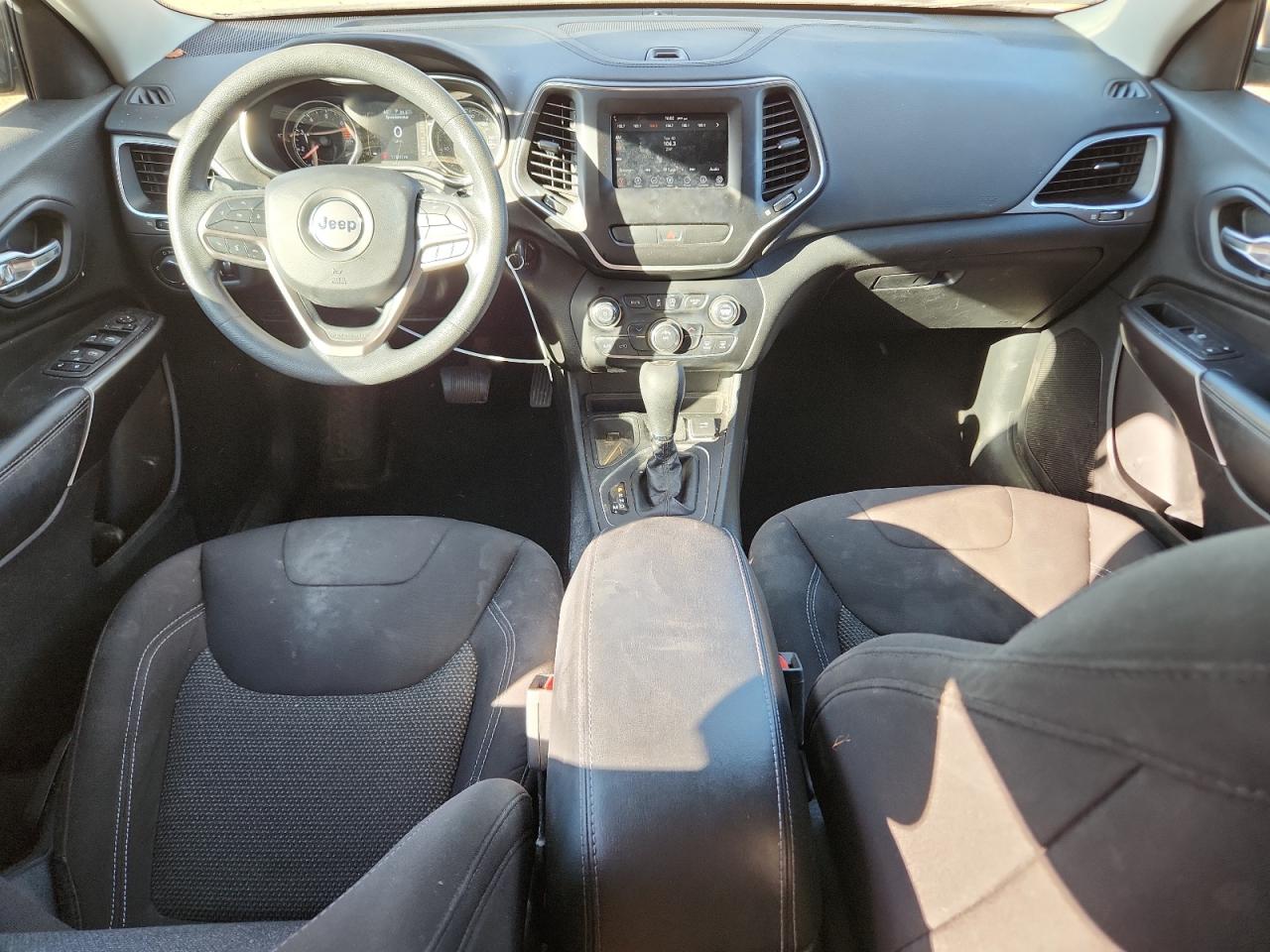 2020 Jeep Cherokee Latitude VIN: 1C4PJLCB7LD570066 Lot: 81680335