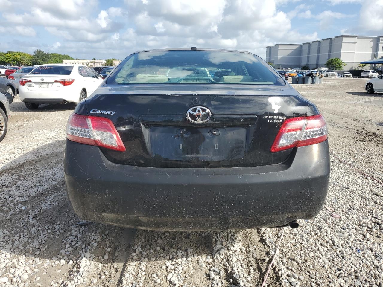 2010 Toyota Camry Base VIN: 4T1BF3EK6AU008113 Lot: 85254575