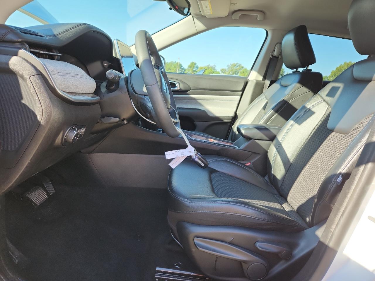 2022 Jeep Compass Latitude VIN: 3C4NJCBB9NT138276 Lot: 85752985