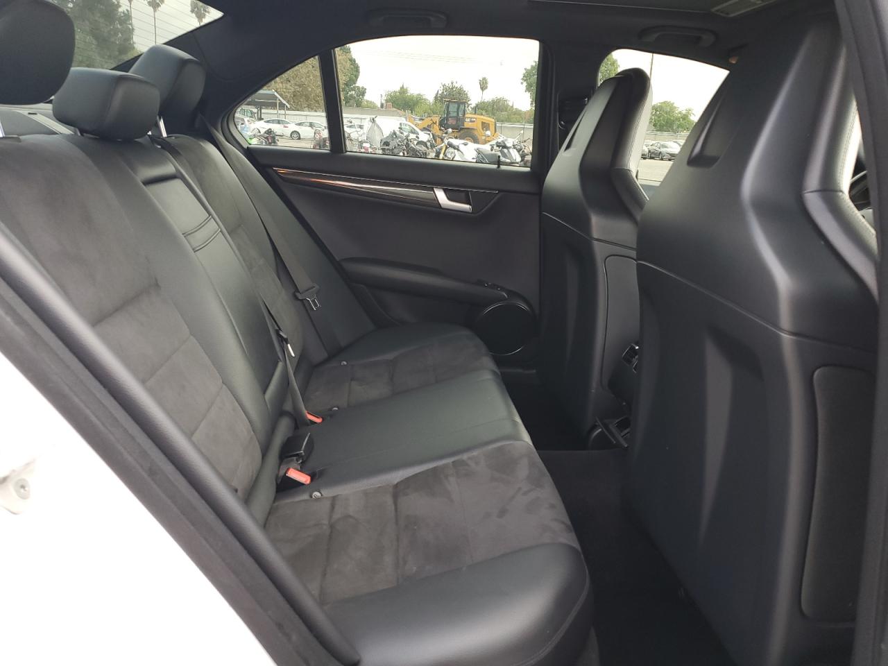 2013 Mercedes-Benz C 63 Amg VIN: WDDGF7HB1DA869188 Lot: 82447485