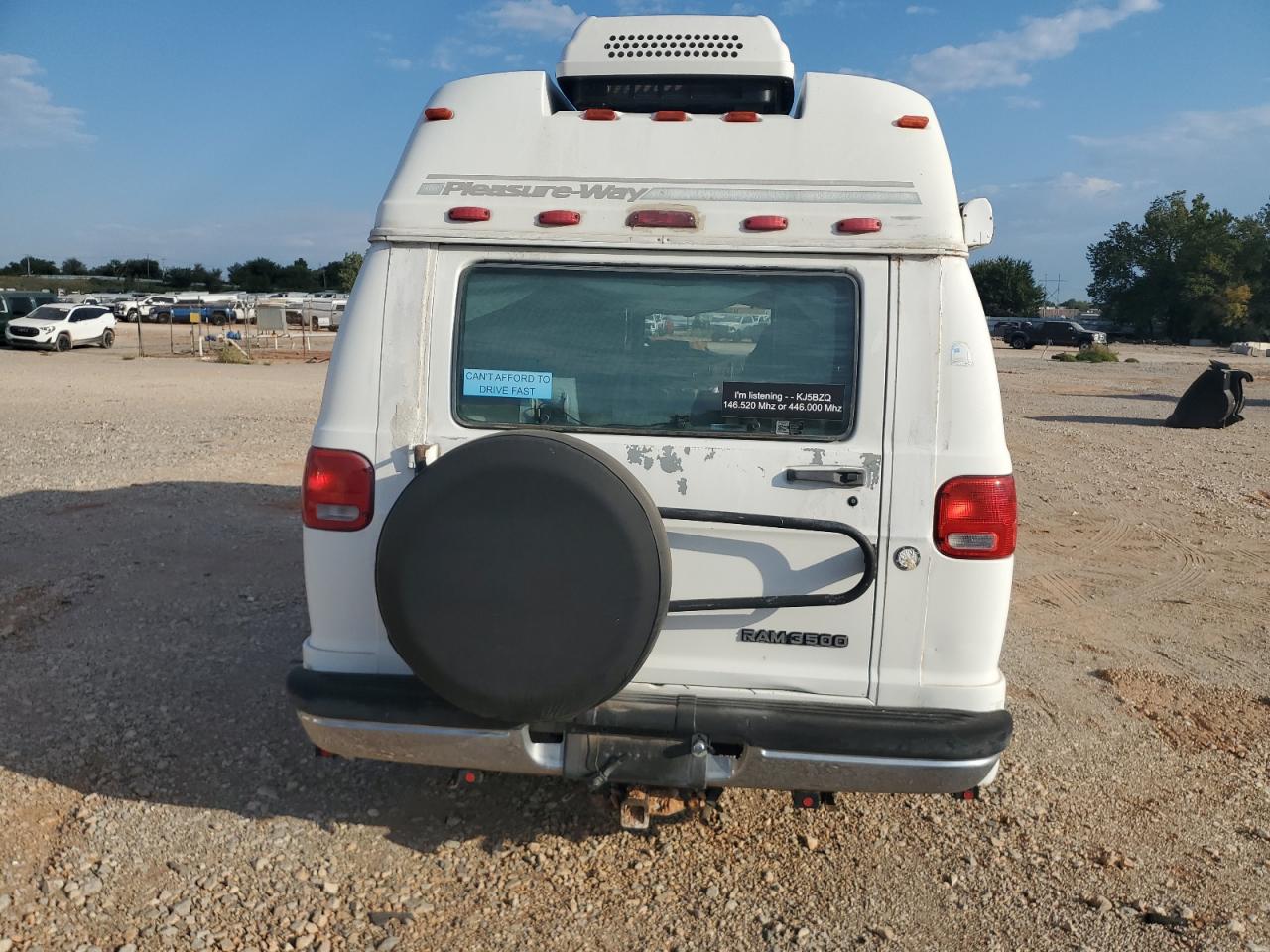 2001 Dodge Ram Van B350 VIN: 2B6LB31ZX1K500094 Lot: 81163855