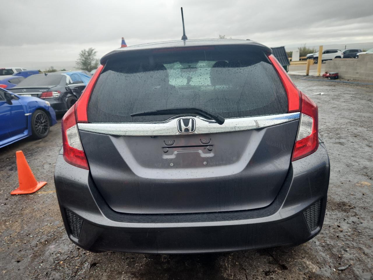 2015 Honda Fit Ex VIN: 3HGGK5H83FM707374 Lot: 82434765
