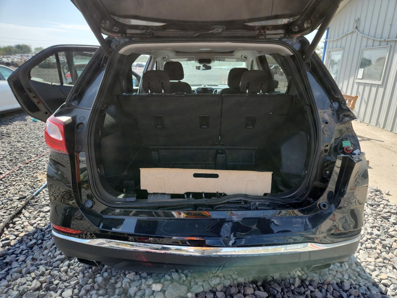 2018 Chevrolet Equinox Lt VIN: 2GNAXKEX3J6148550 Lot: 84754165