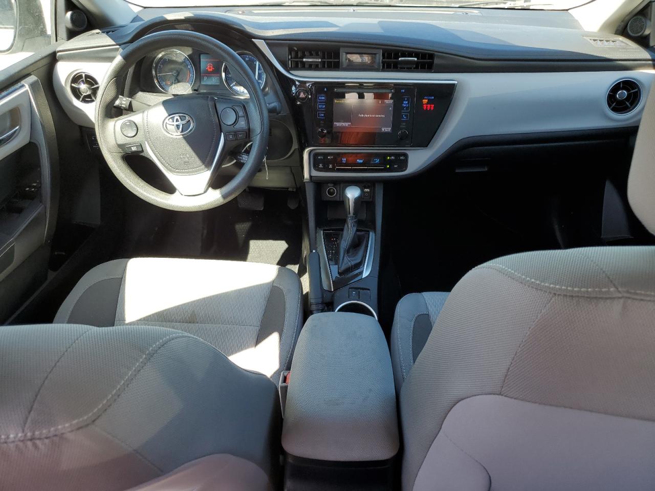 2019 Toyota Corolla L VIN: 2T1BURHE2KC169849 Lot: 86540605