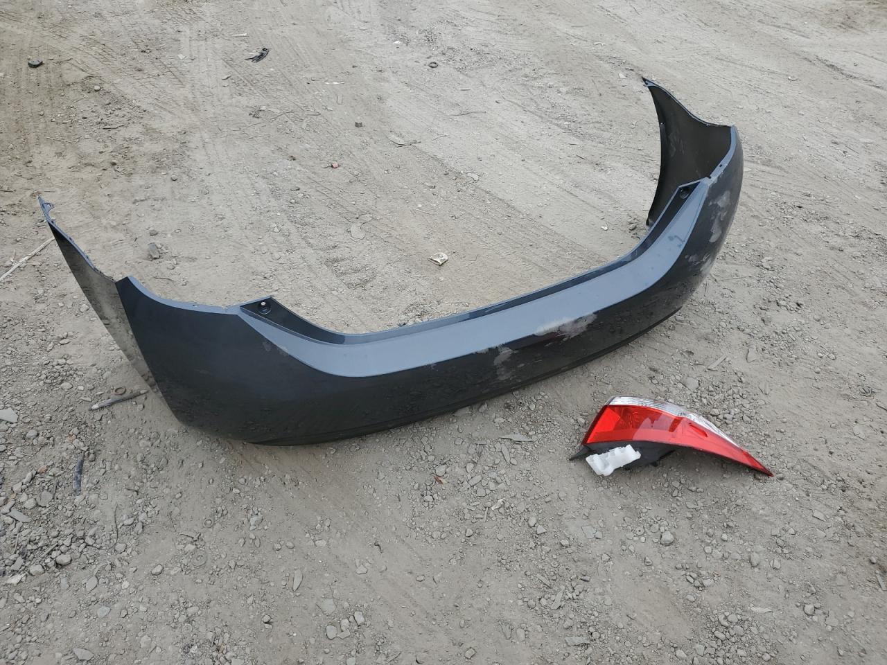 2014 Toyota Corolla L VIN: 5YFBURHE5EP051198 Lot: 82286515