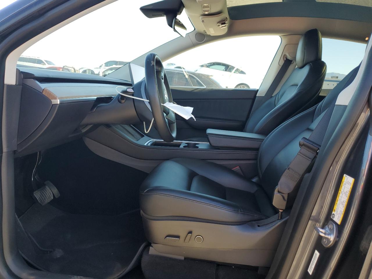 2022 Tesla Model Y VIN: 7SAYGDEE9NF355870 Lot: 86774845